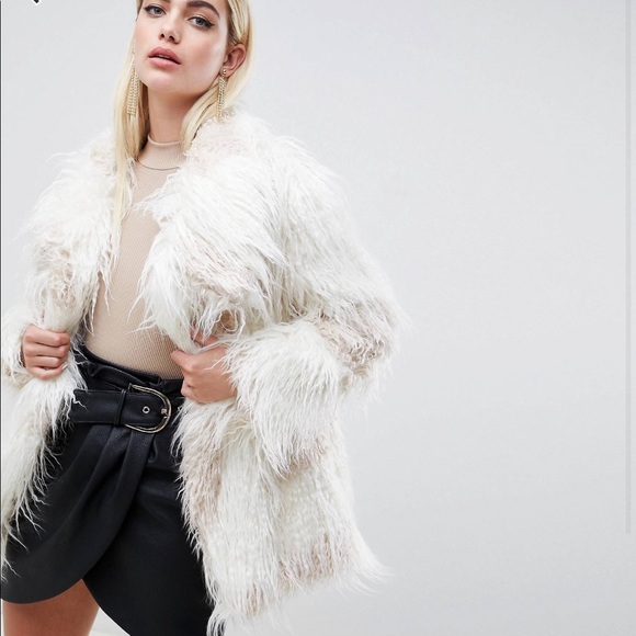 ASOS DESIGN Borg Faux Fur white coat, size 6 - Picture 1 of 6